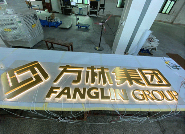 金屬發光字現場安裝施工中如何做好規范操作